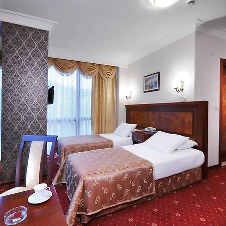 Grand Eyuboglu Hotel Istanbul Exterior foto
