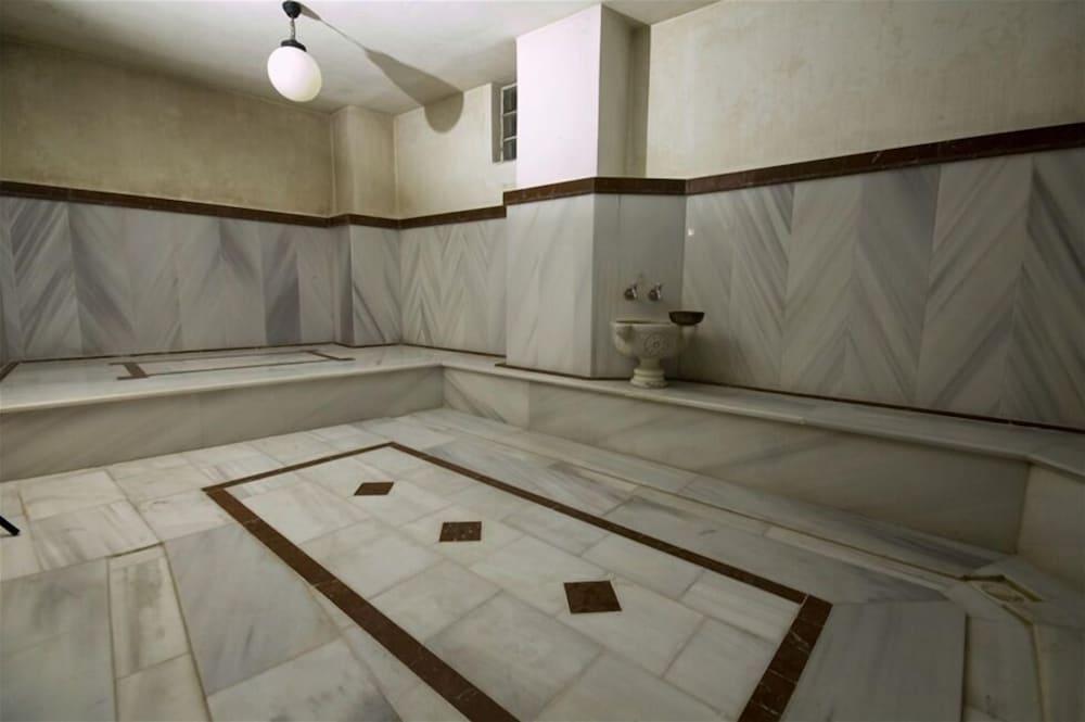Grand Eyuboglu Hotel Istanbul Exterior foto